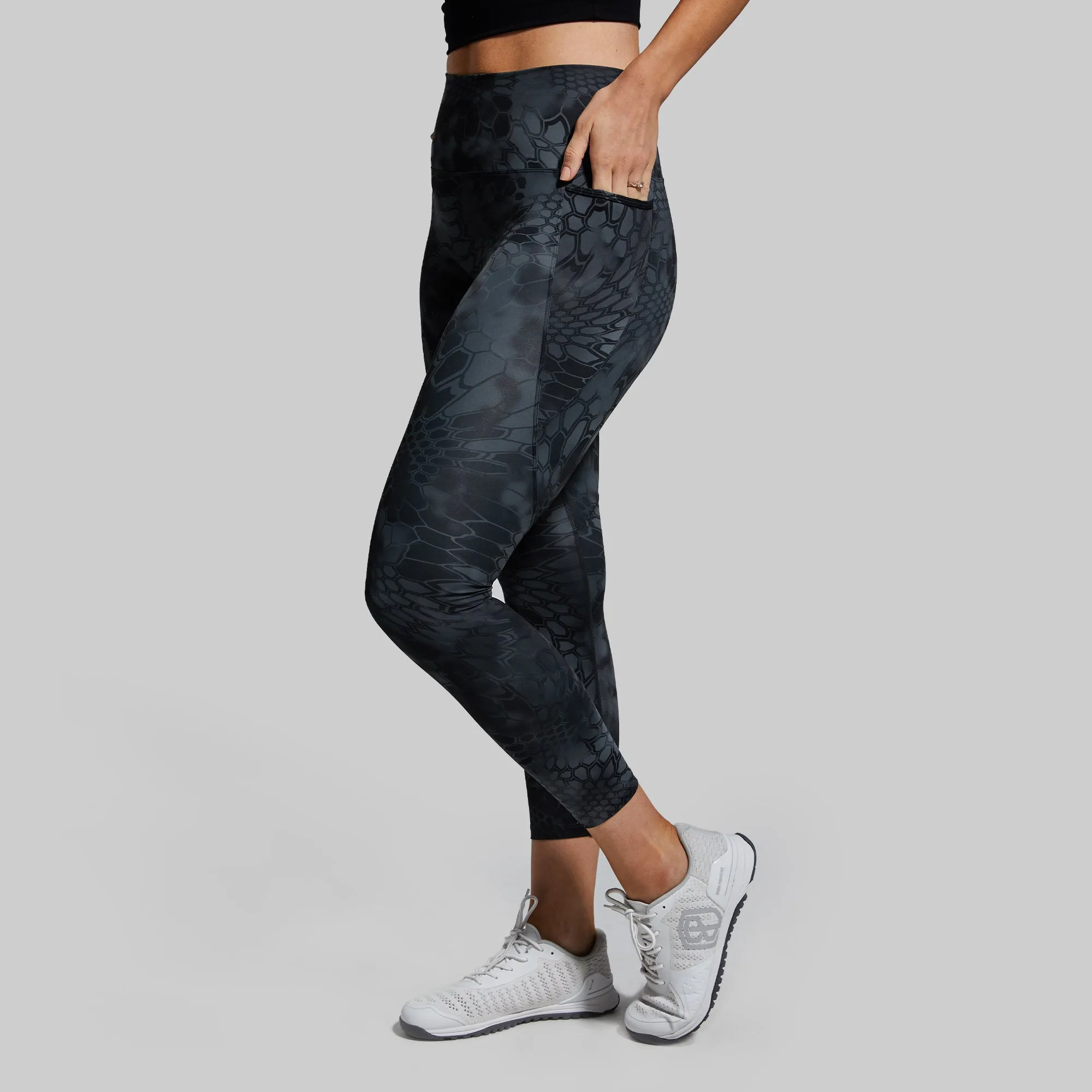 Born Primitive Eccentric Legging