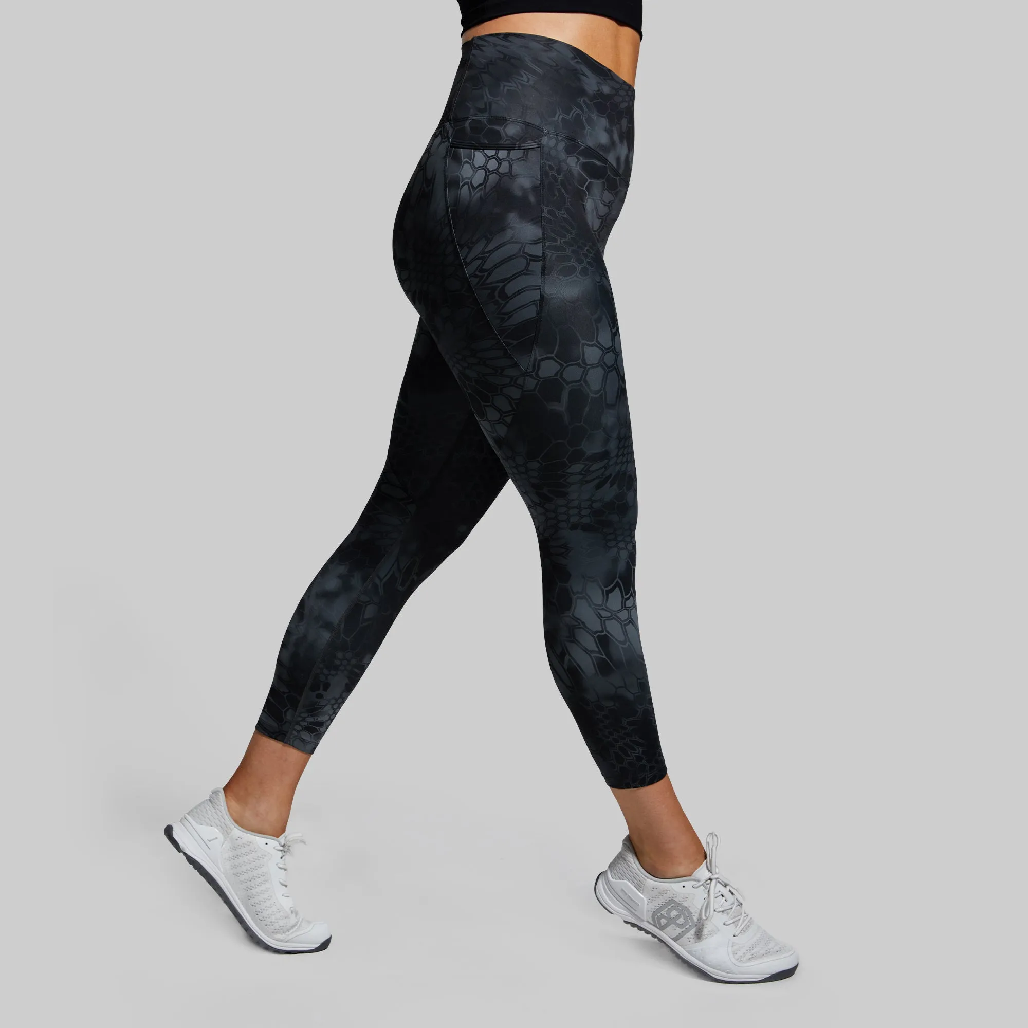 Born Primitive Eccentric Legging