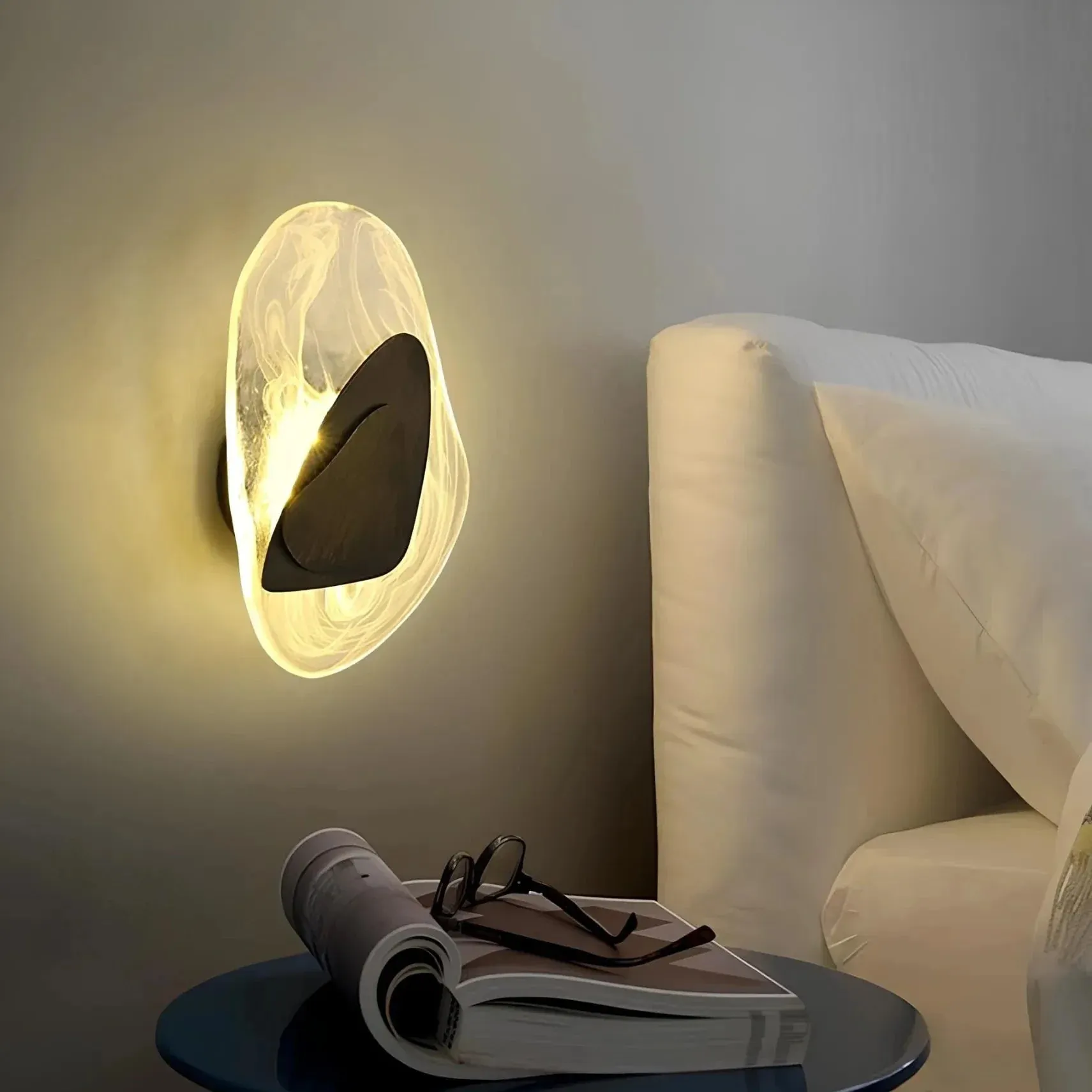 Elegant Wall Light for Home or Office | Stylish Ambience Lighting