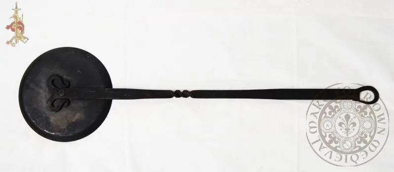 Forged Metal Cooking Pan with Long Handle