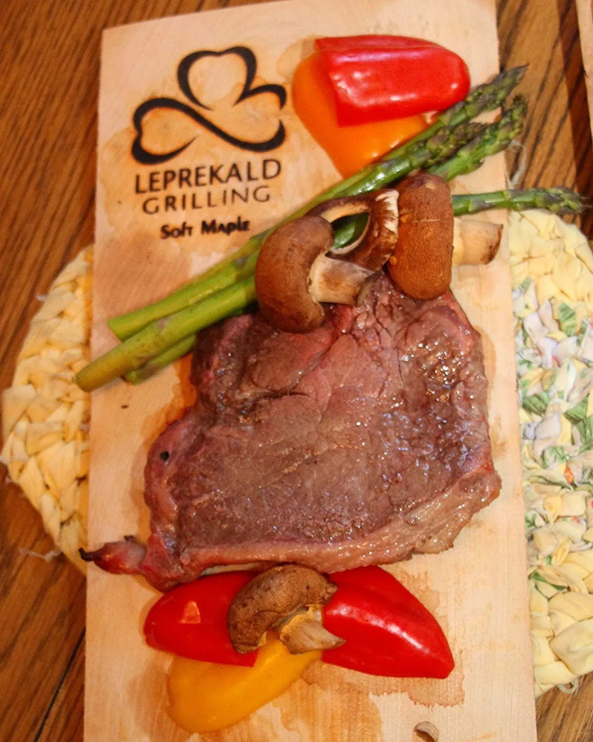 GRILLING PLANK FLIGHT-Upper Midwest Timber Variety-RE-USE MULTIPLE TIMES-Seven Different Flavors-White Oak, Red Oak, Sugar Maple, Soft Maple, Hickory, Aromatic Cedar, Western Red Cedar-7&quot;x 15&quot;x 1/2&quot;