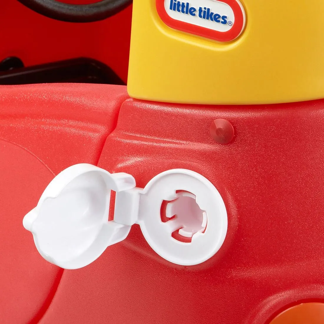 Little Tikes Cozy Coupe Ride on Toy