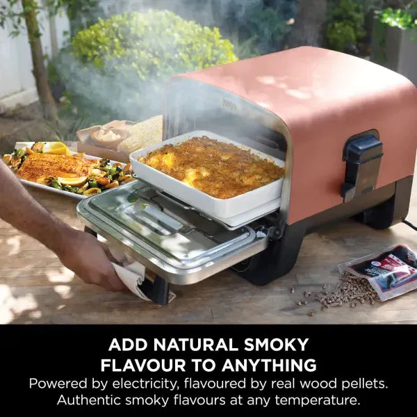 Ninja Woodfire Electric Outdoor Oven, Artisan Pizza Maker and BBQ Smoker | OO101UK