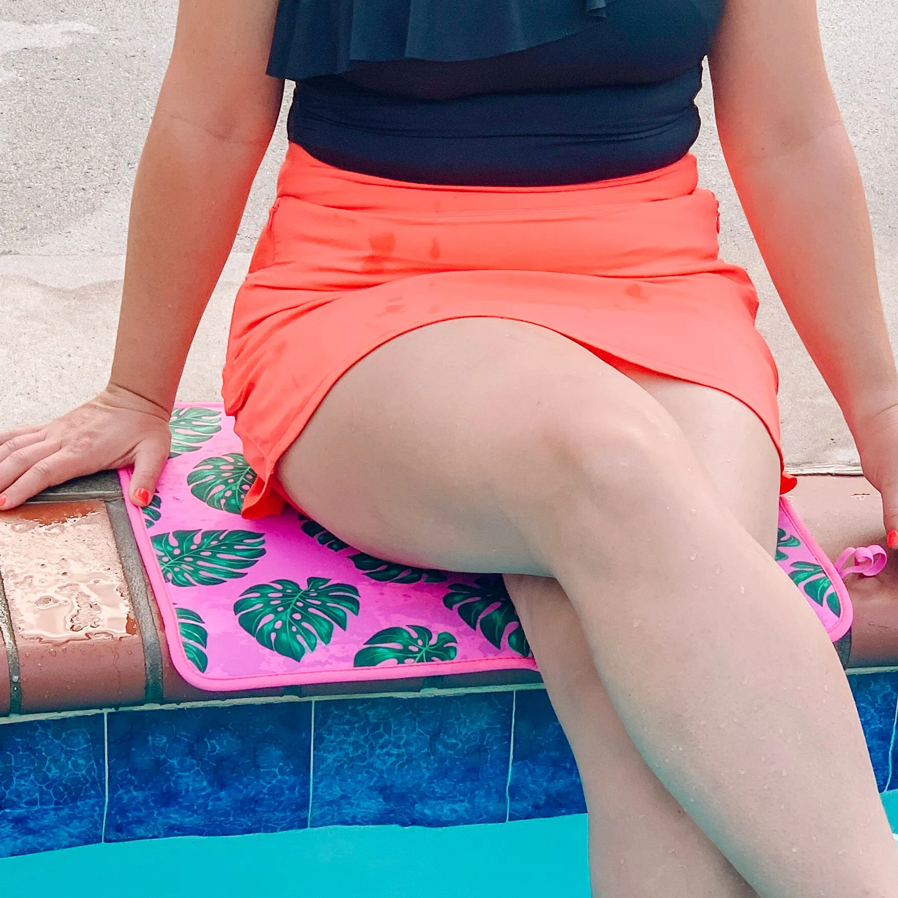 Palm Leaves Poolside Seating Mat