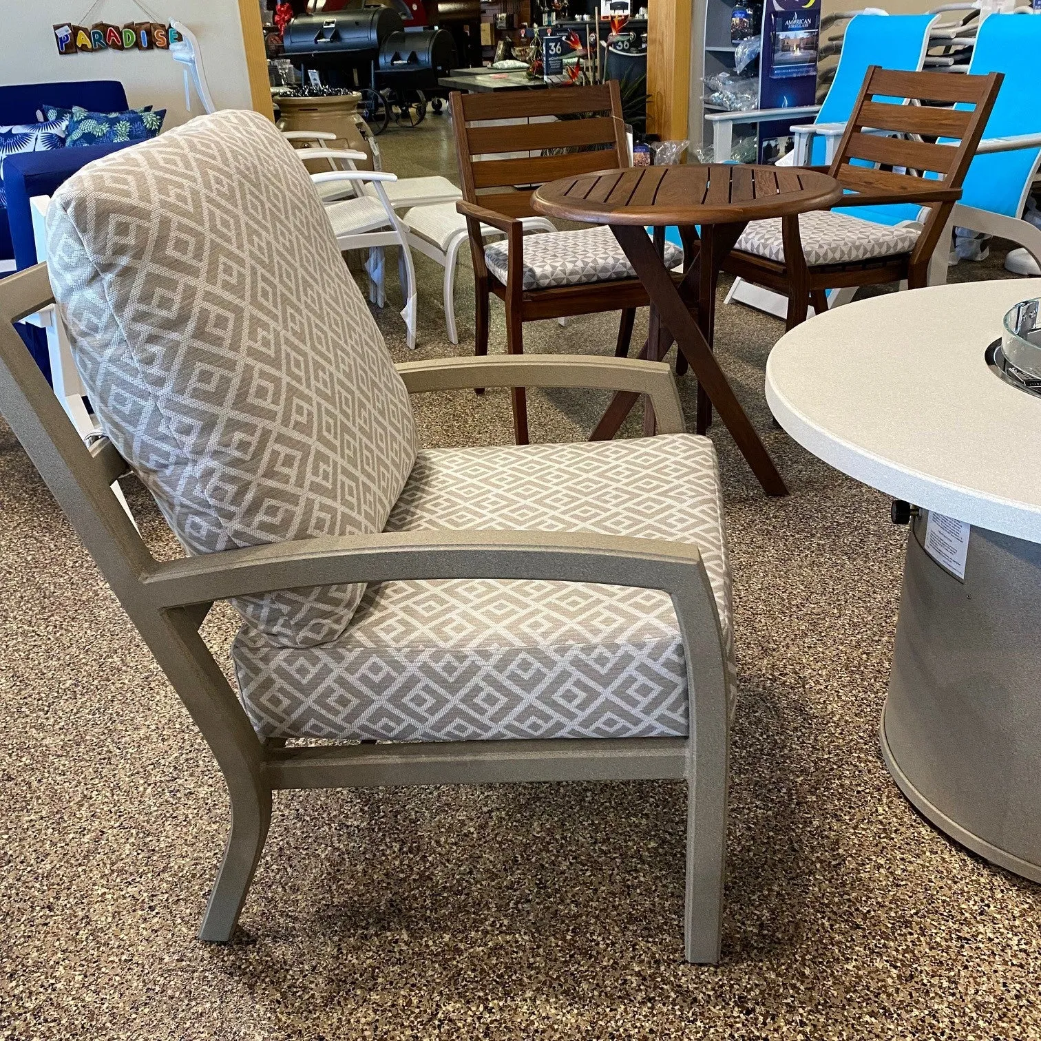 Tropitone Muirlands Lounge Set with Fire Table